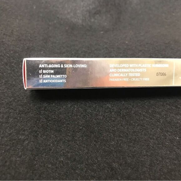 It Brow Power universal taupe brow pencil- new - Picture 4 of 9